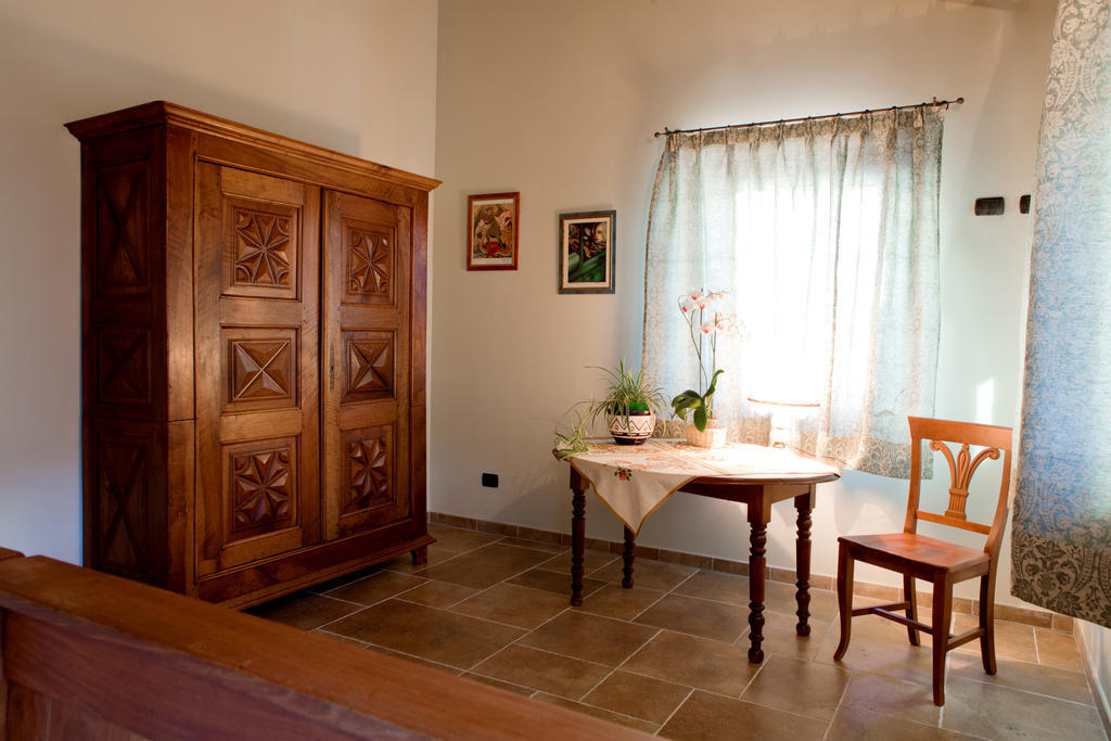 A' La Table Du Sommelier Chambres D Hotes & Restaurant Saint-Vincent Cameră foto